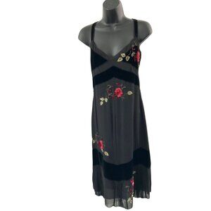 Whistles  London size 10  overlay silk beautiful detail